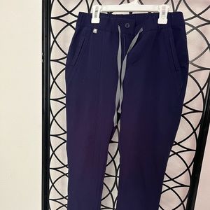 Figs trouser-style straight leg pants